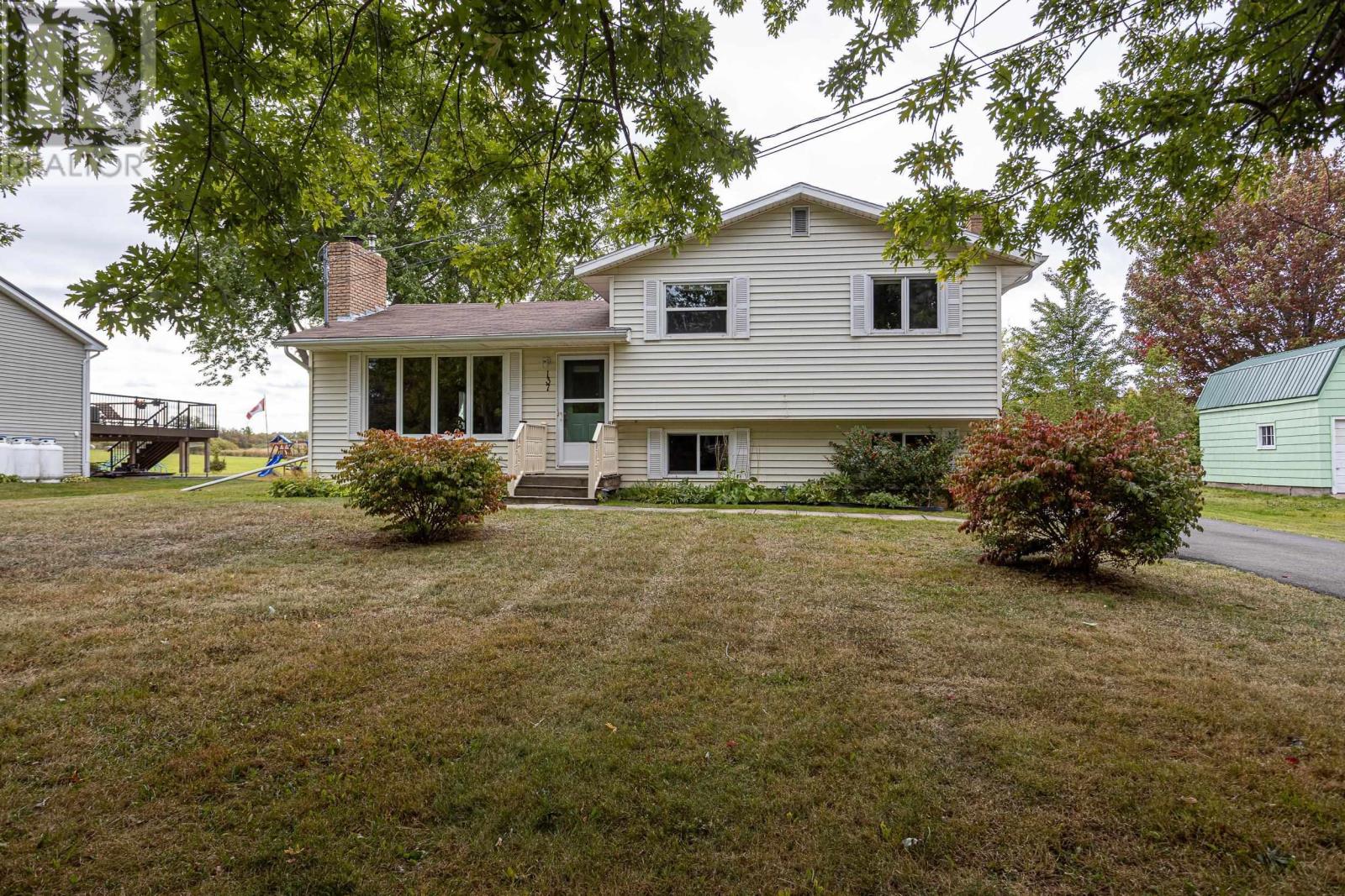 137 Tideview Dr, Lower Truro, NS B6L 1V3