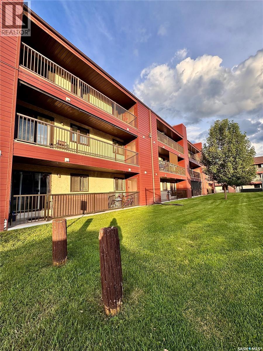 111 Wedge Road Unit 218b, Saskatoon, SK S7L 6S8