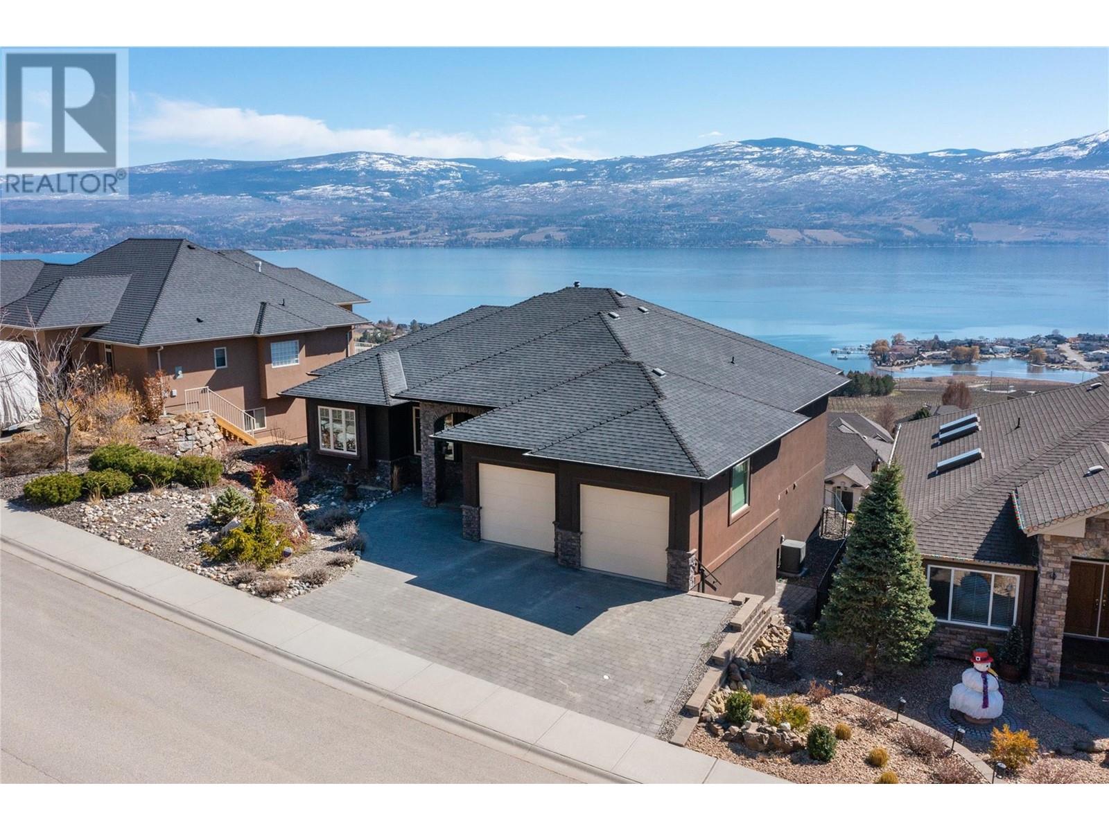 1487 Pinot Gris Dr, West Kelowna, BC V4T 2Y6