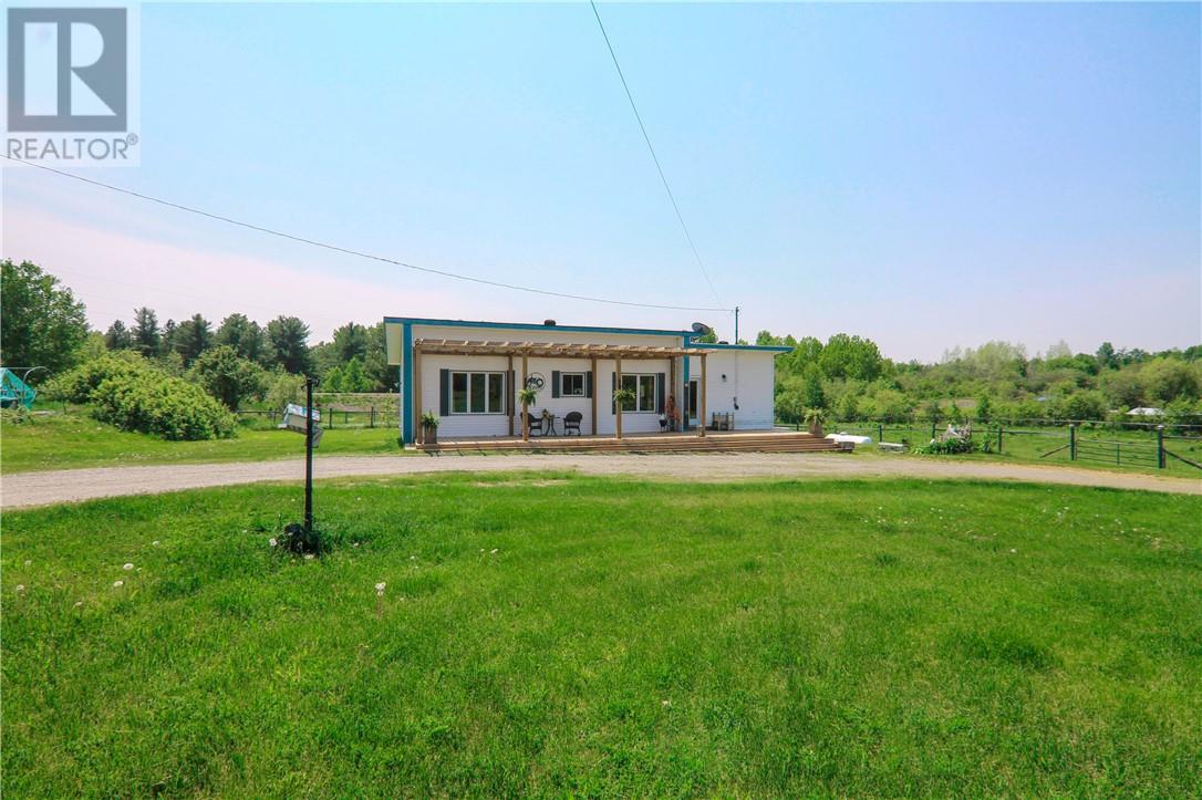 14 Plante Rd, Lavigne, ON P0H 1R0