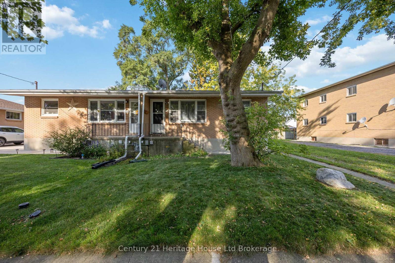 115 Sutton St, Sarnia, ON N7T 3S4