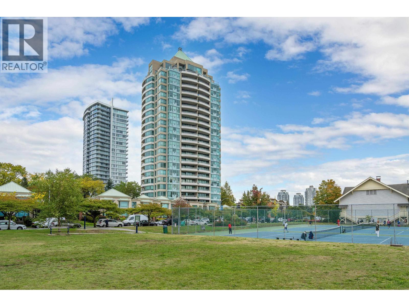 6659 Southoaks Crescent Unit 1803, Burnaby, BC V5E 4M9