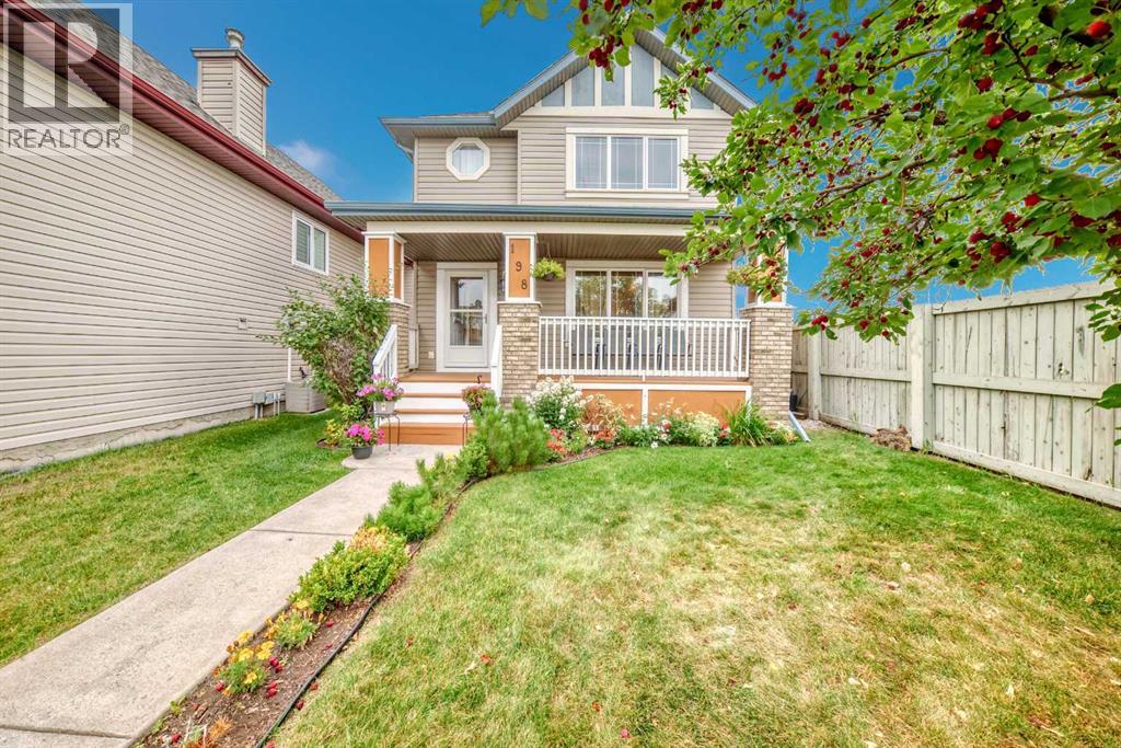 198 Copperfield Gdns SE, Calgary, AB T2Z 4C2