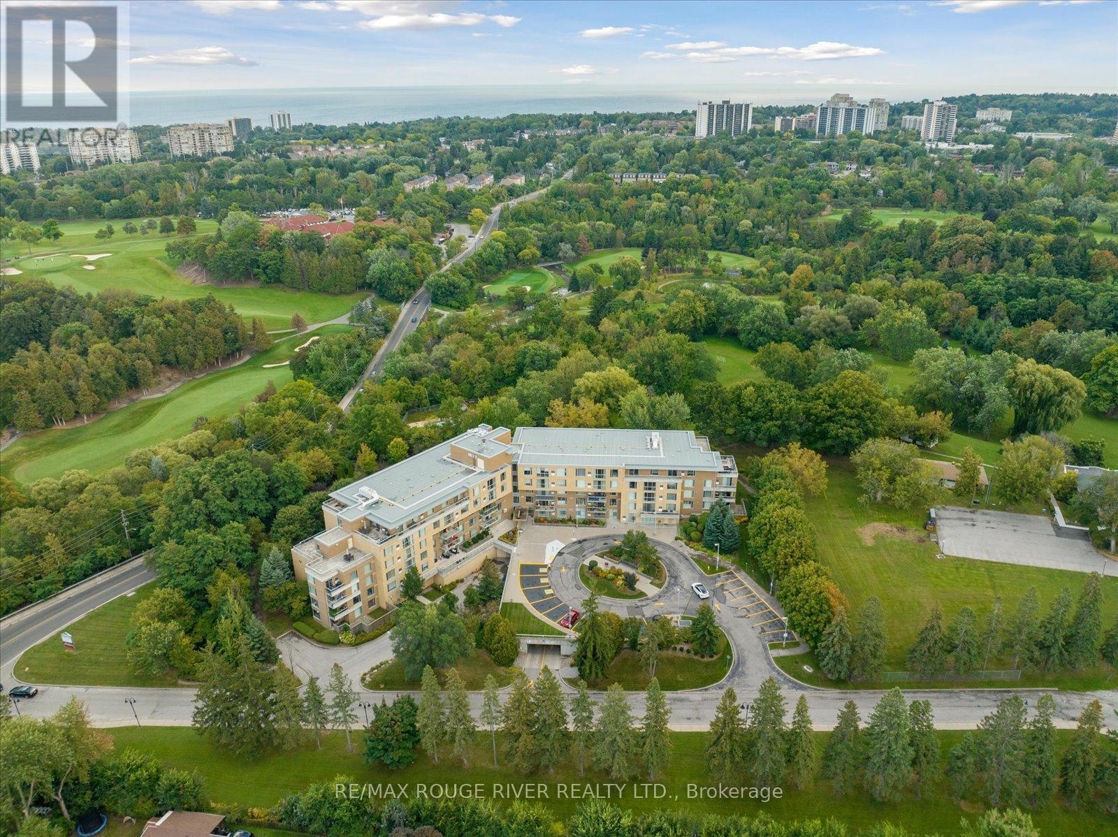 513 452 Scarborough Golf Rd, Toronto, ON M1G 1H1