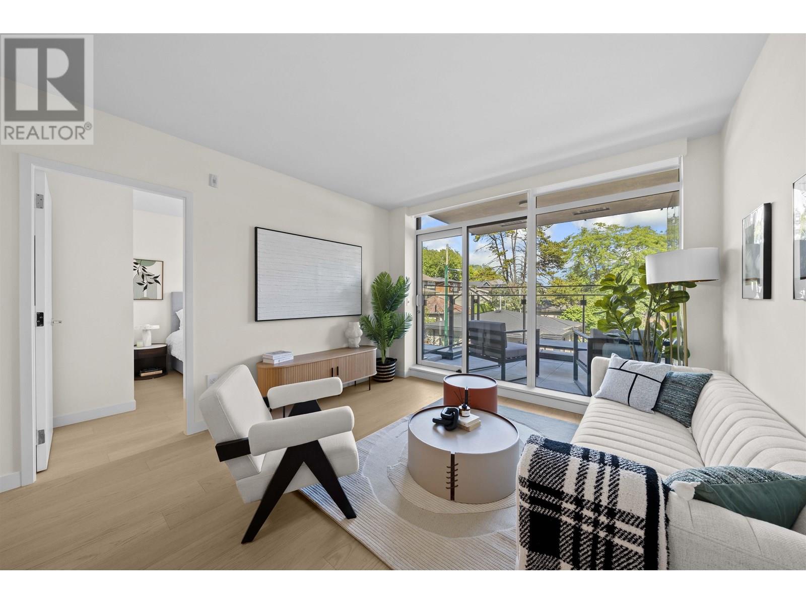 3596 W 28th Avenue Unit 305, Vancouver, BC V6S 2G5