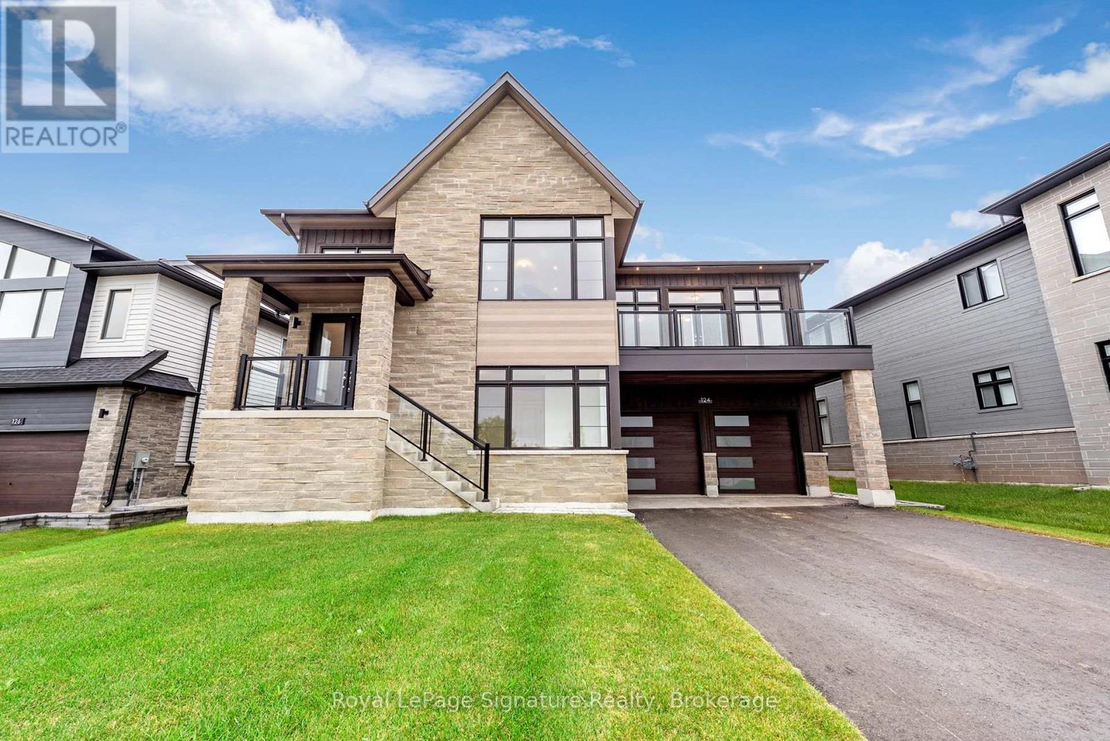 124 Dorothy Dr, The Blue Mountains, ON N0H 1J0