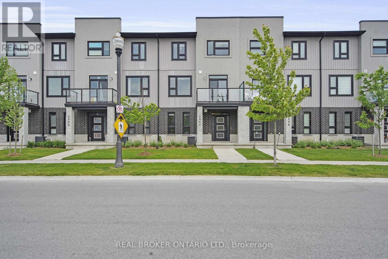 3394 Singleton Ave, London, ON N6J 2J2