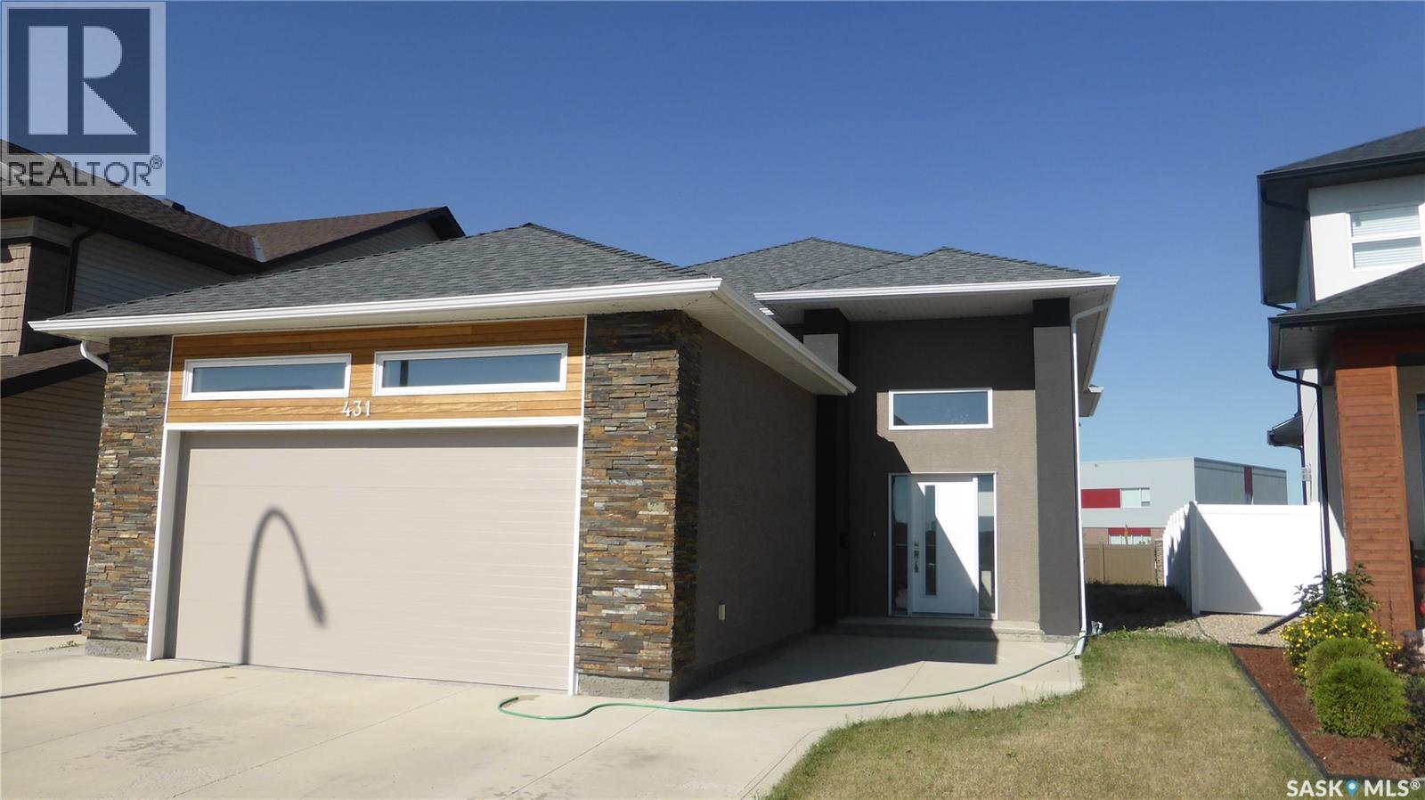 431 Flynn Ln, Saskatoon, SK S7V 0J8