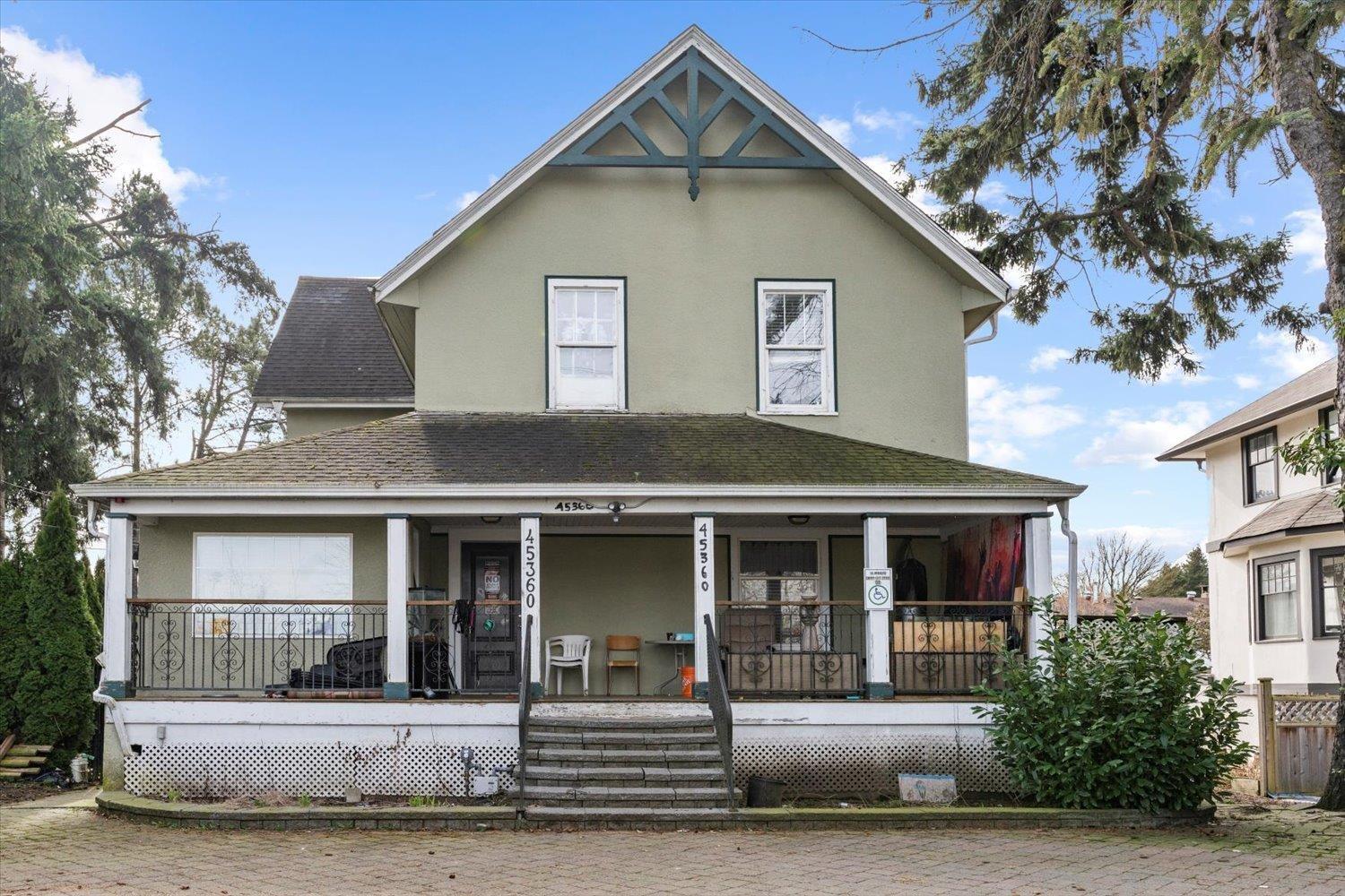 45360 Hodgins Avenuechilliwack Proper W, Chilliwack, BC V2P 1P5