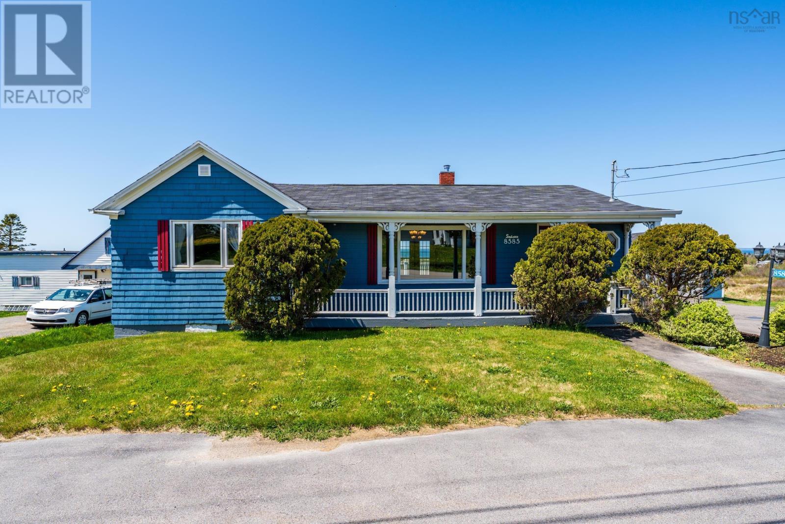 8585 Highway 1, Meteghan Centre, NS B0W 2K0