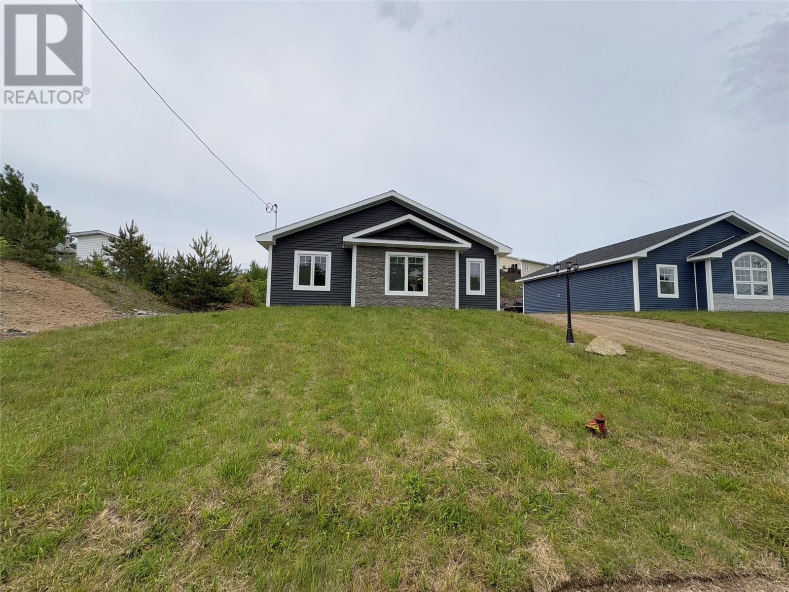171 Queen St, Stephenville, NL A2N 2P5
