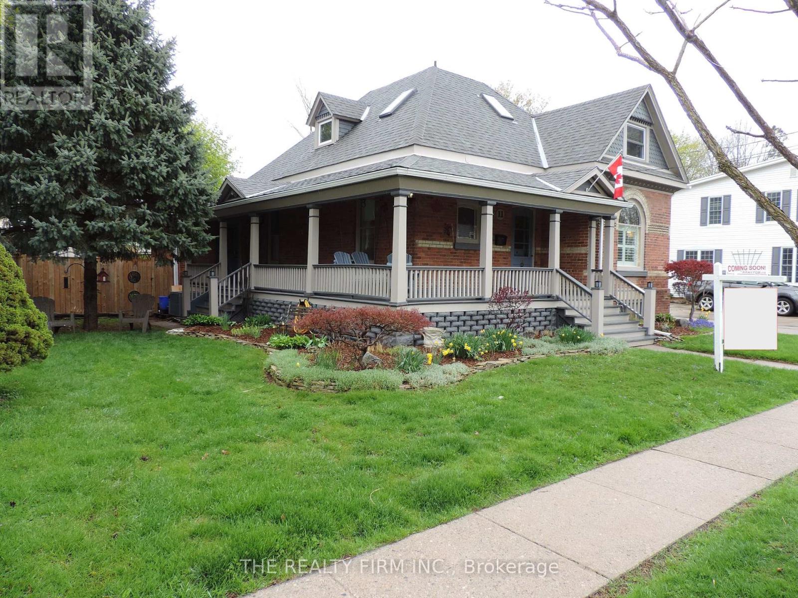 11 S Street E, Aylmer, ON N5H 1P5