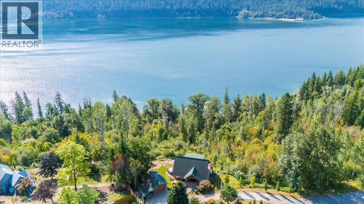 3135 Keniris Rd, Nelson, BC V1L 6Z8