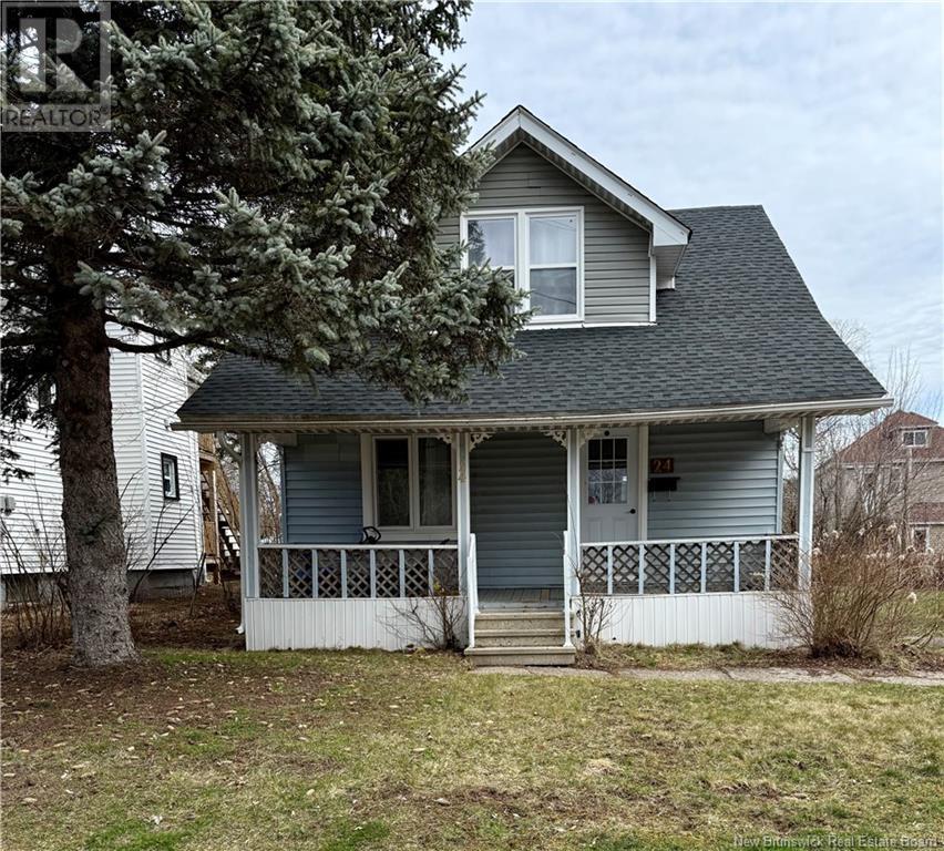 24 Bath St, Moncton, NB E1A 4G1