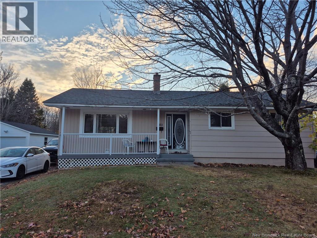 183 Burpee St, Fredericton, NB E3A 1M8
