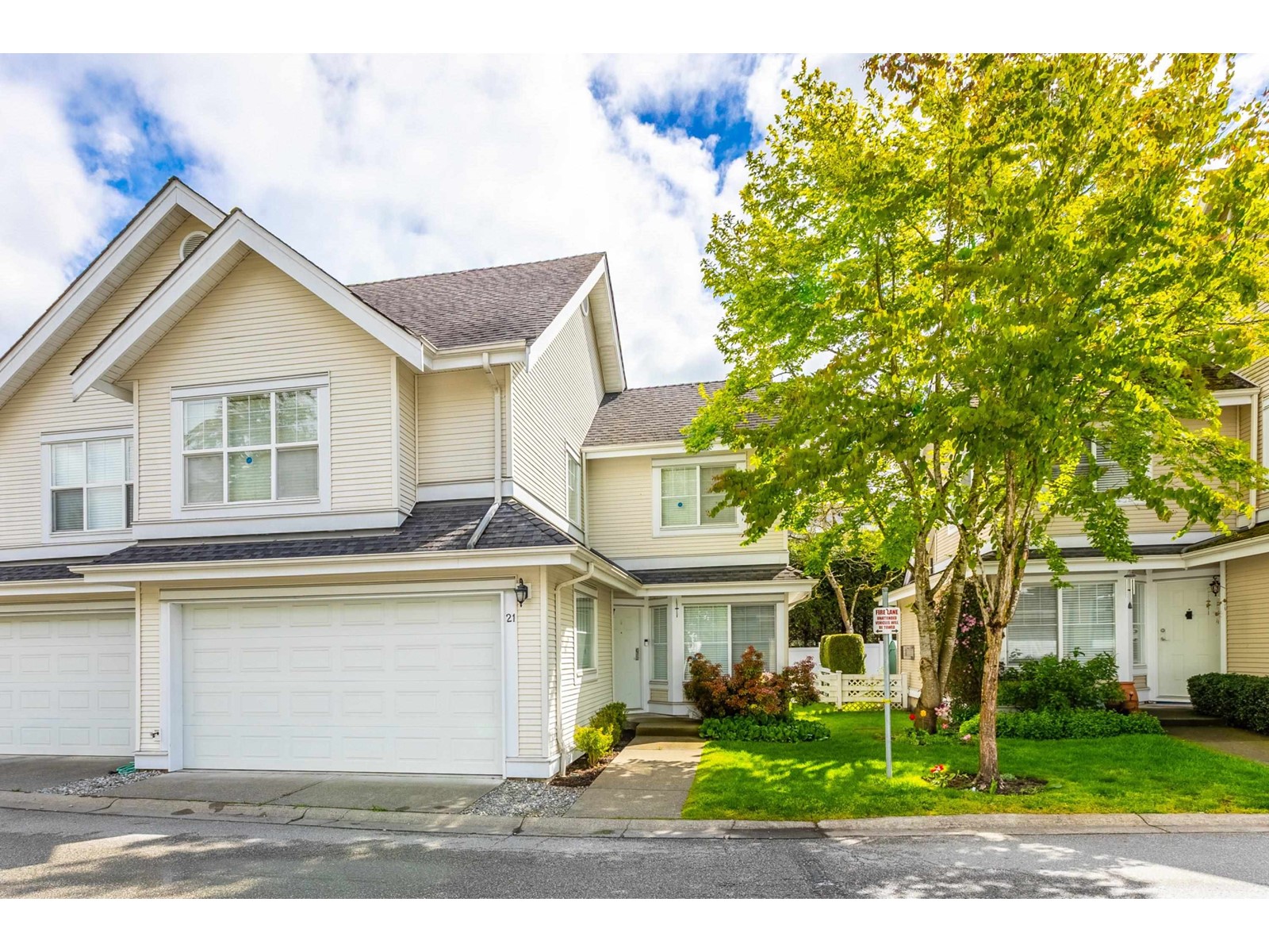17097 64 Avenue Unit 21, Surrey, BC V3S 1Y5