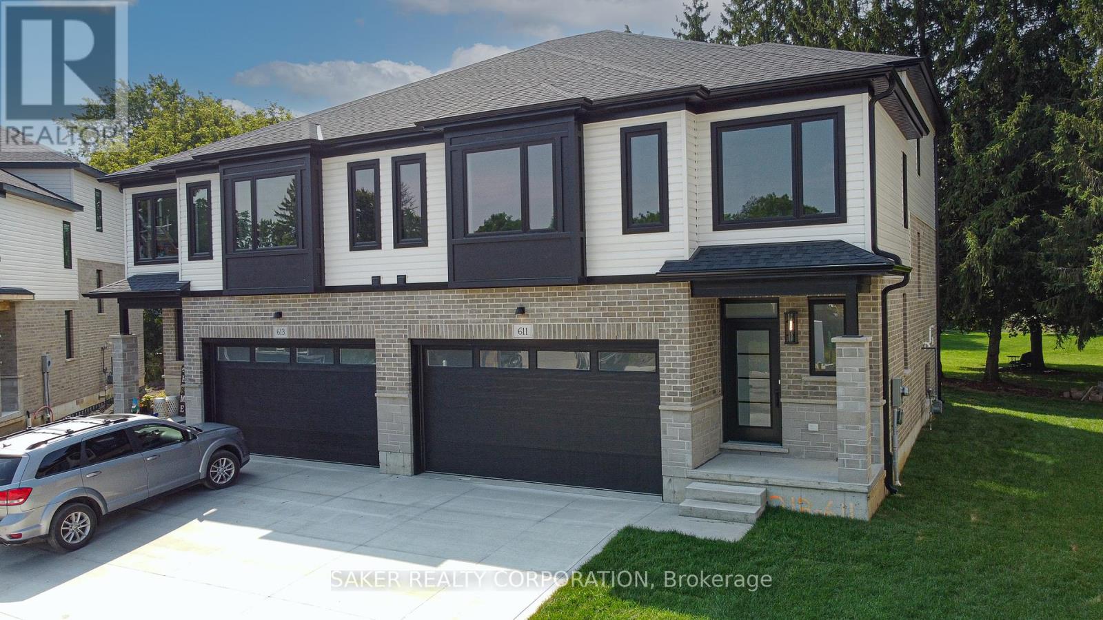 615 Regent St, Strathroy-Caradoc, ON N0L 1W0