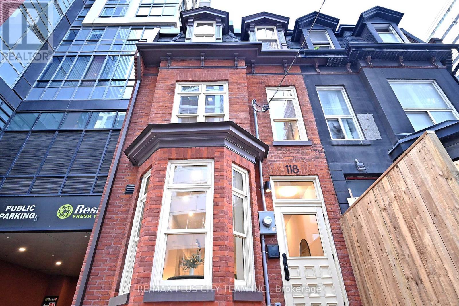 118 Peter St, Toronto, ON M5V 2G7