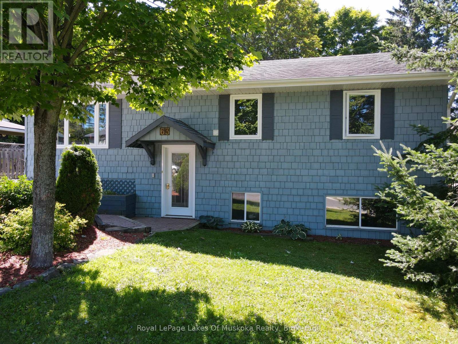 63 Florence St W, Huntsville, ON P1H 1V4