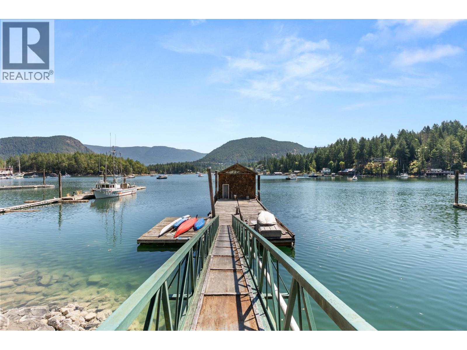 4371 Francis Peninsula Rd, Madeira Park, BC V0N 2H1