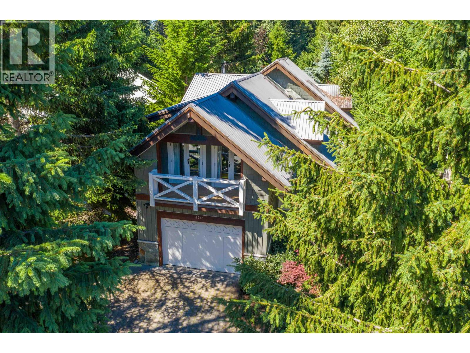 7313 Fitzsimmons Rd S, Whistler, BC V8E 0E5