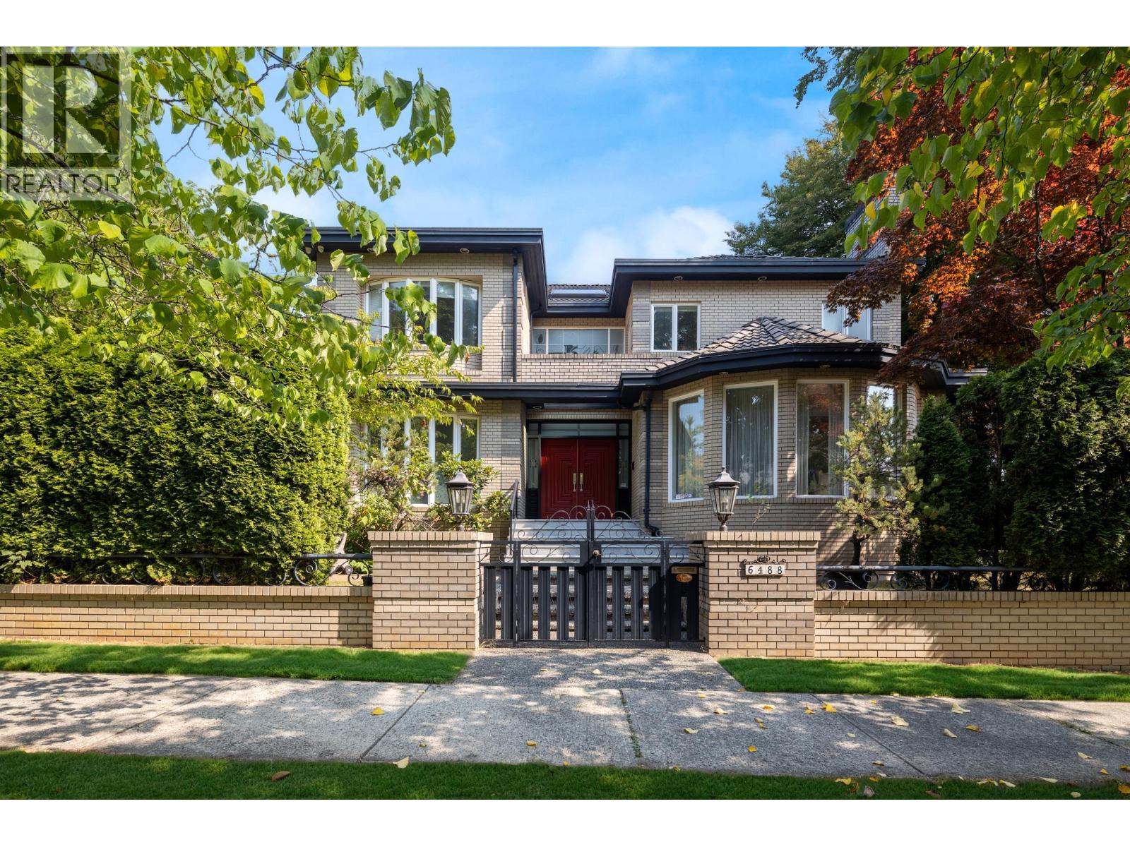 6488 Wiltshire St, Vancouver, BC V6M 3M4