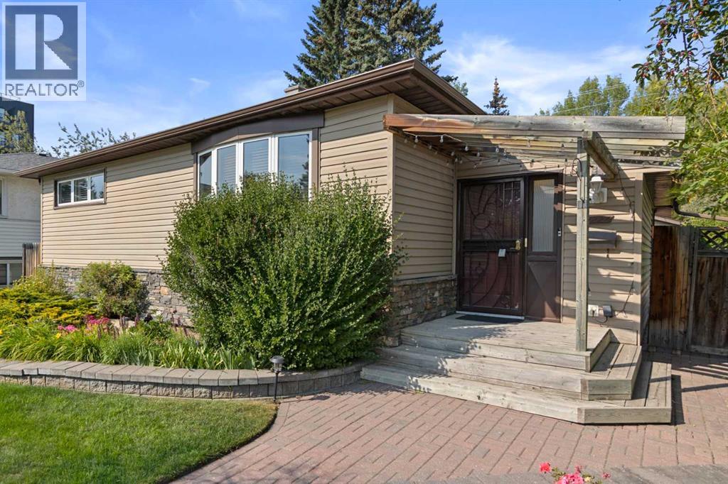24 Avenue Nw Unit 2224, Calgary, AB T2M 1Z7