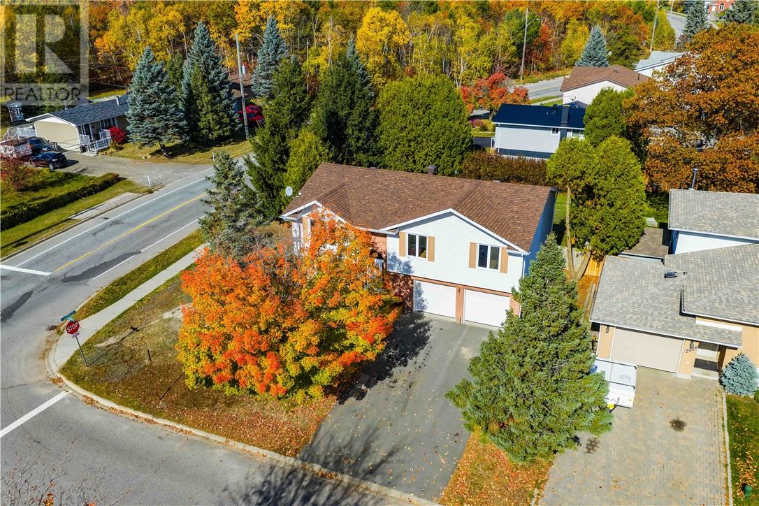 2420 Cavendish Ct, Sudbury, ON P3E 5X5