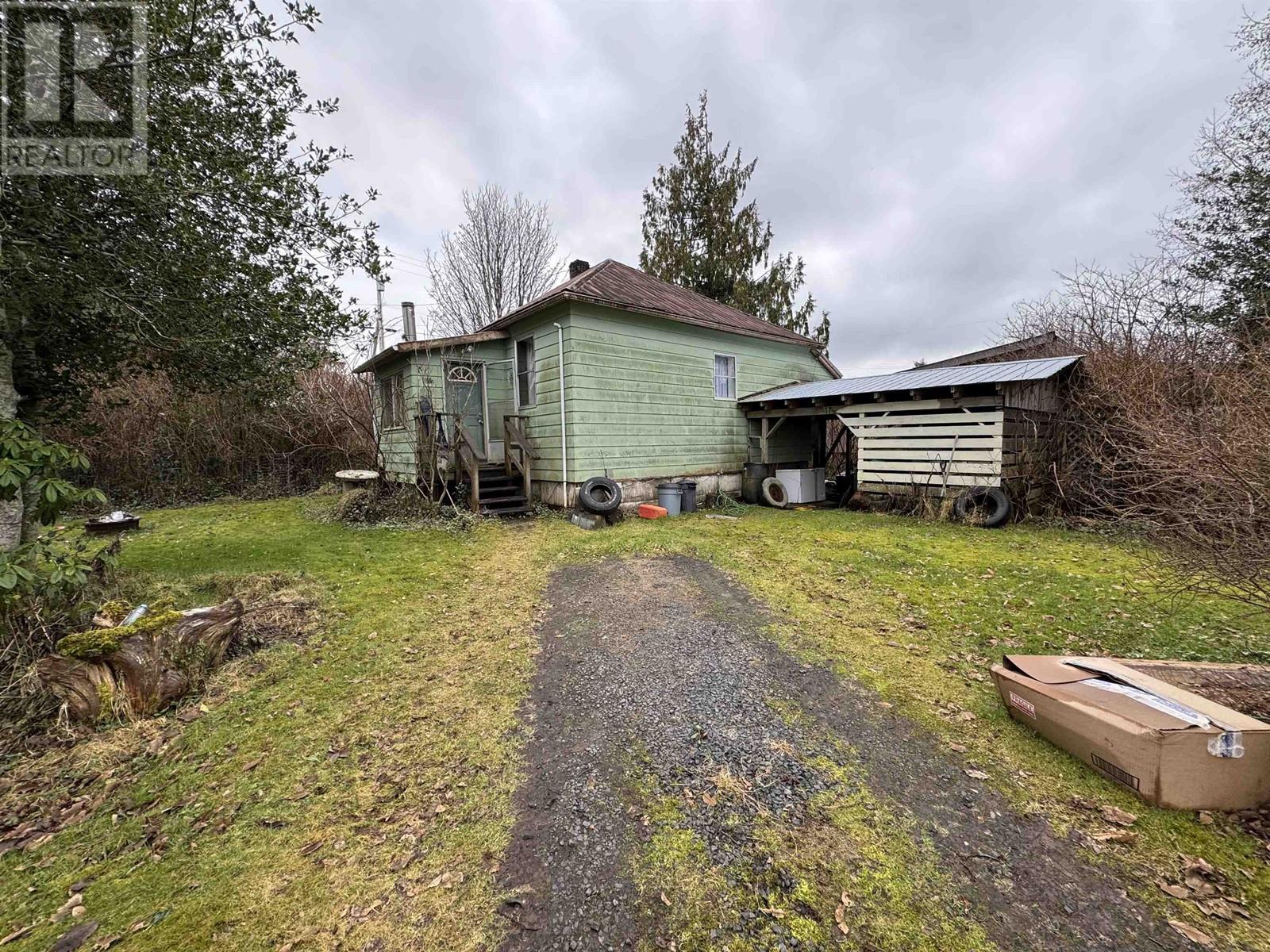 60 Bayview Dr, Port Clements, BC V0T 1R0