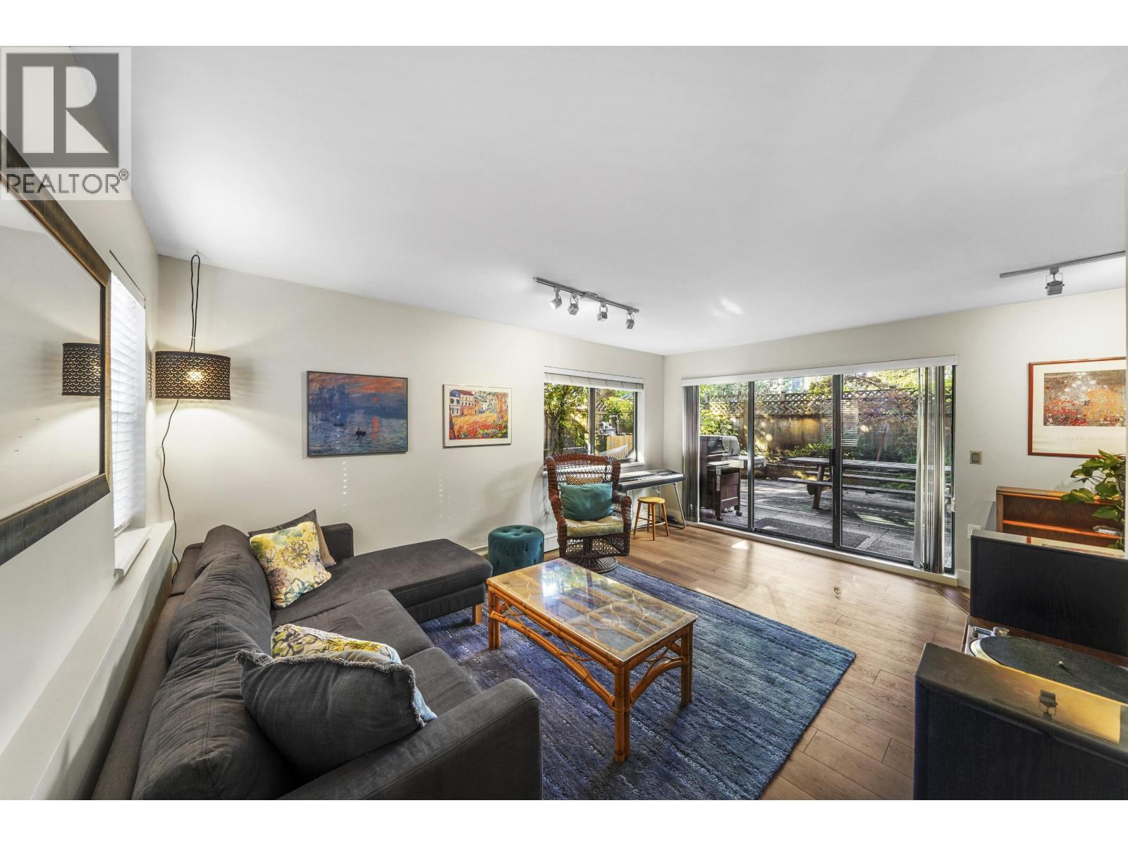 2935 Spruce Street Unit 101, Vancouver, BC V6H 3N6