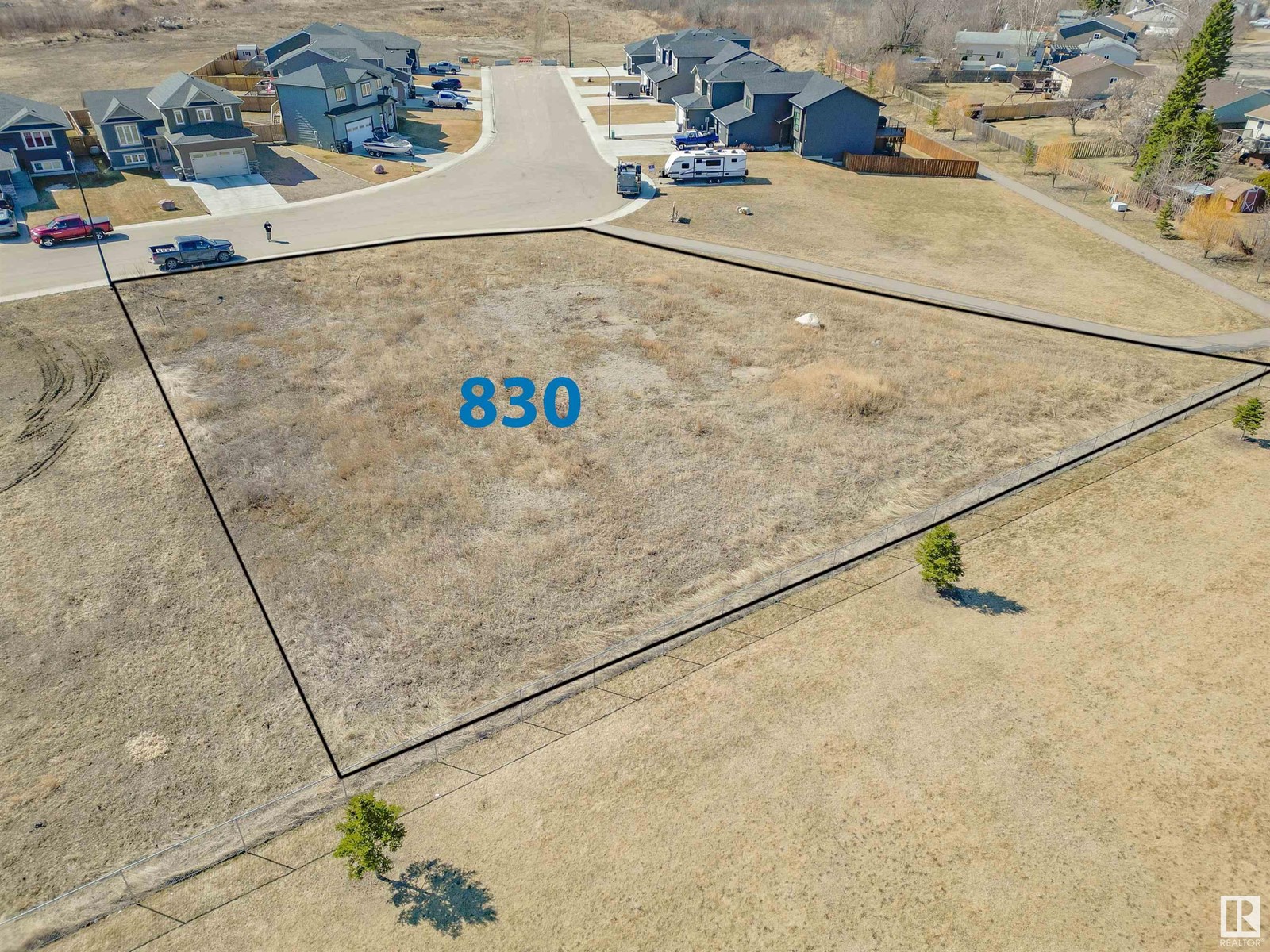 830 Schooner Dr, Cold Lake, AB T9M 0L7