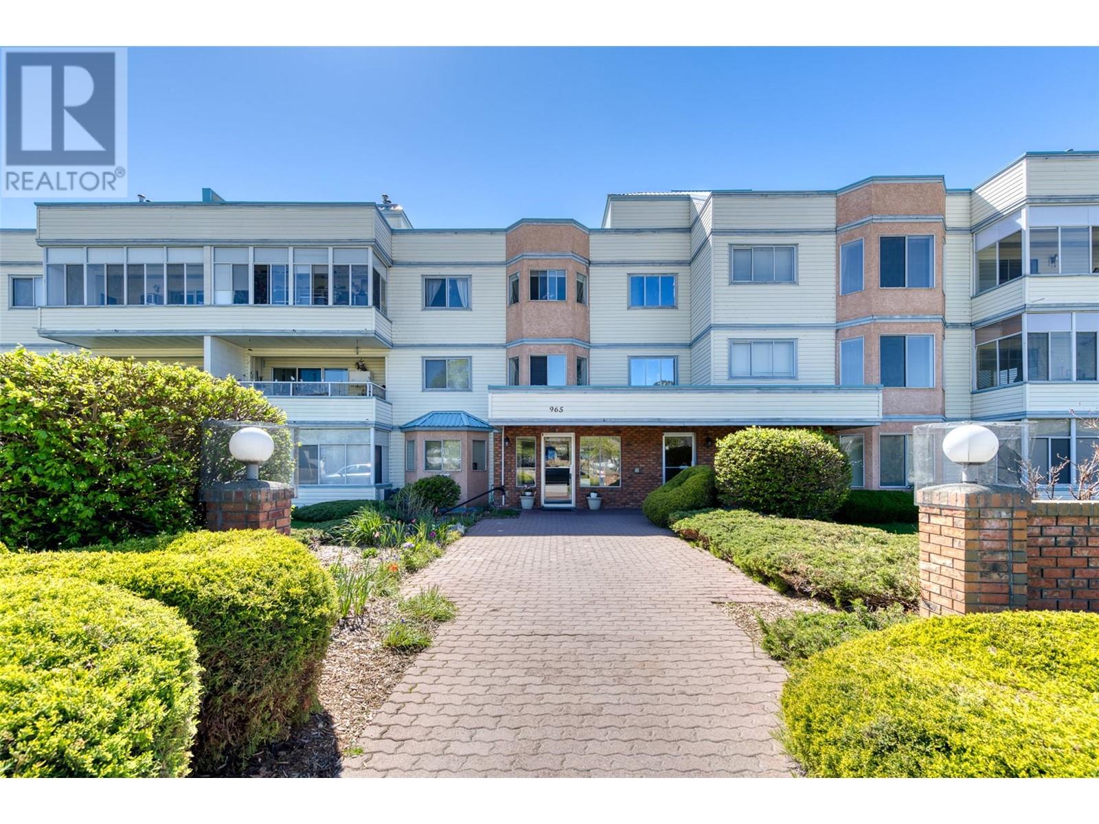 965 King Street Unit 207, Penticton, BC V2A 8J4