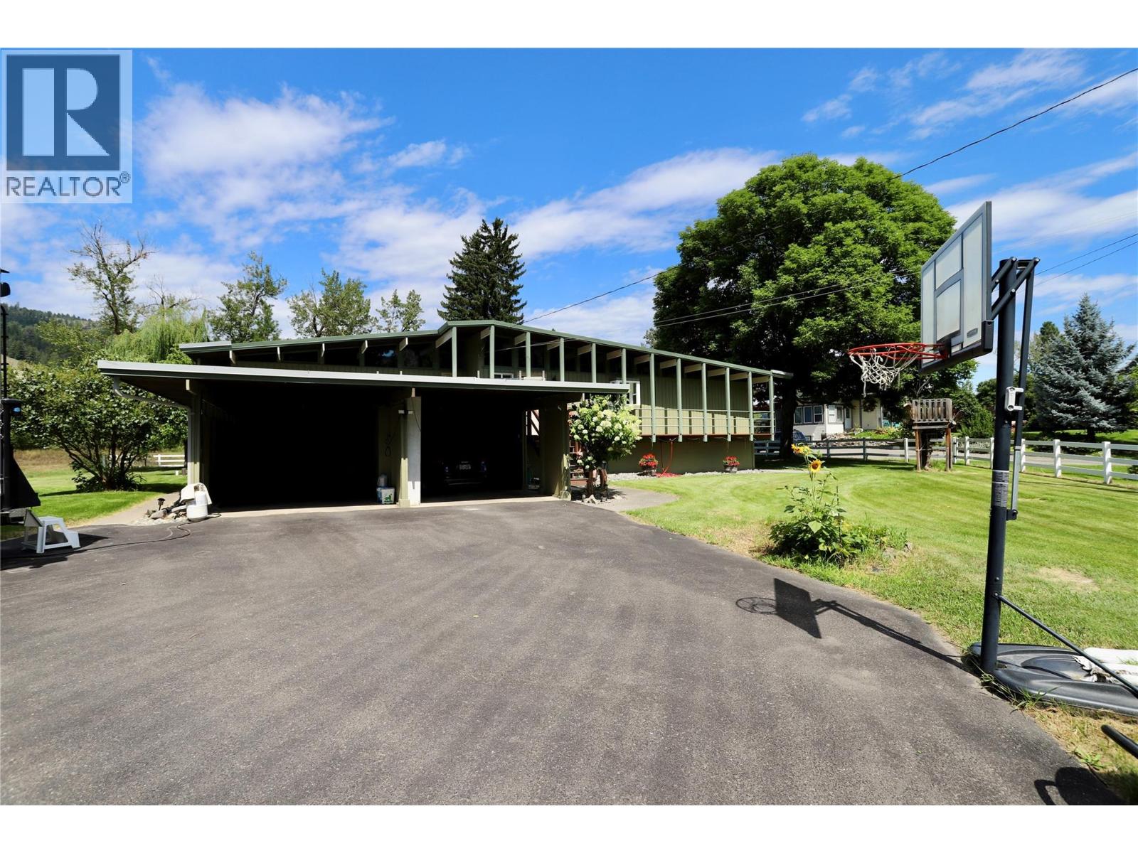 120 Arab Run Rd, Kamloops, BC V2H 1M4