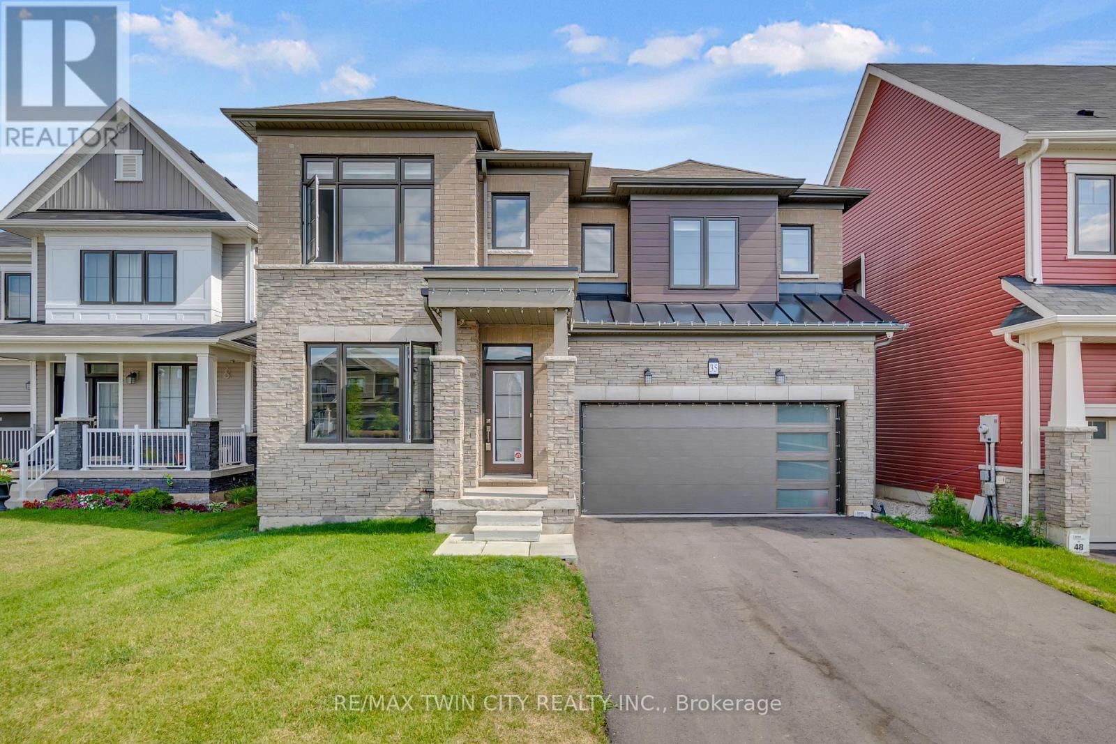 35 Santo Ct, Woolwich, ON N0B 1M0