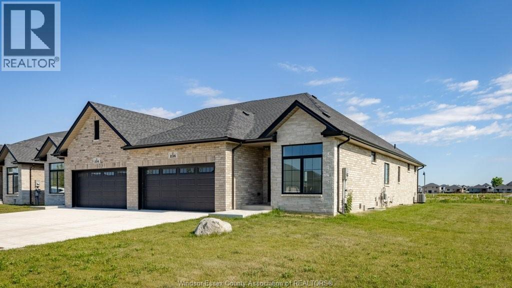 236 Mclellan, Amherstburg, ON N9V 3Y7