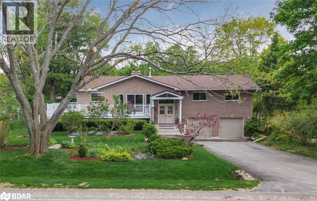 21 Pooles Rd, Springwater, ON L0L 1X1