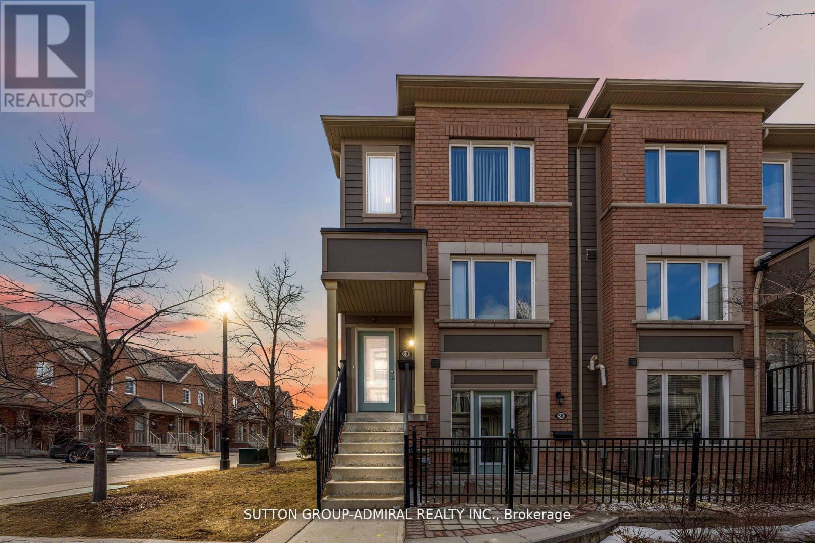 60 Harry Penrose Ave, Aurora, ON L4G 0S2