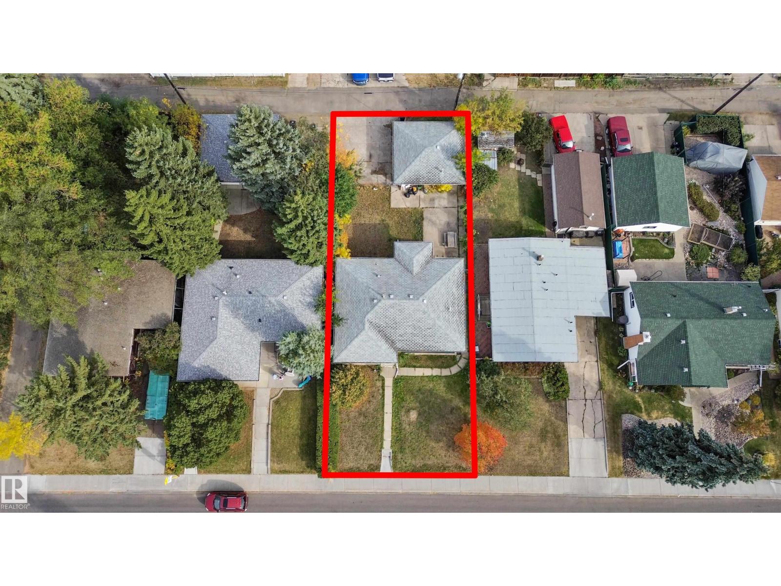 66 Av Nw Unit 8736, Edmonton, AB T6E 0L3