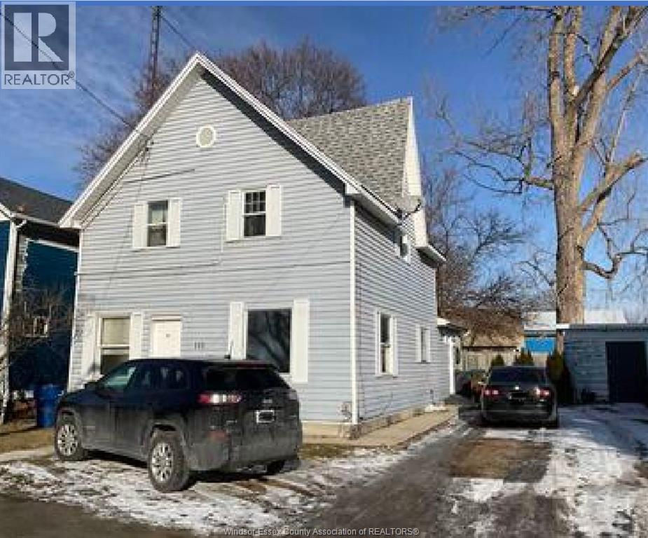 111 St George, Chatham-Kent, ON N7M 4P3