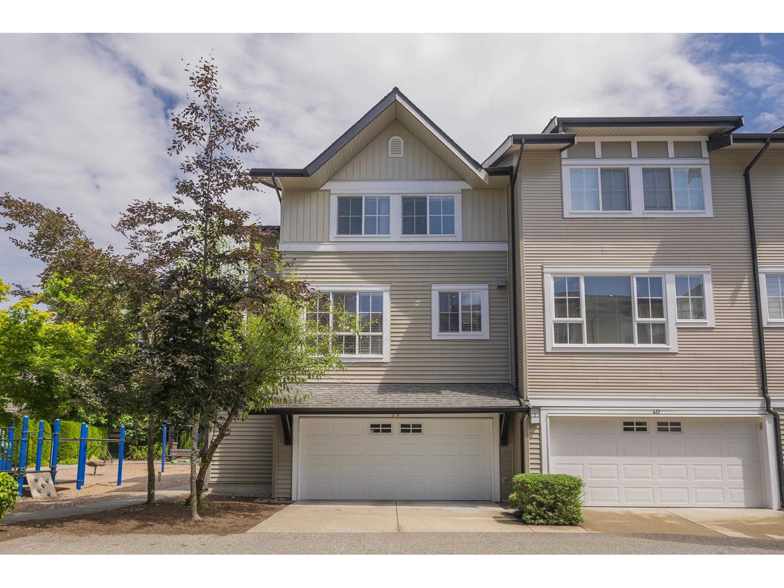 2450 161a Street Unit 39, Surrey, BC V3Z 8K4