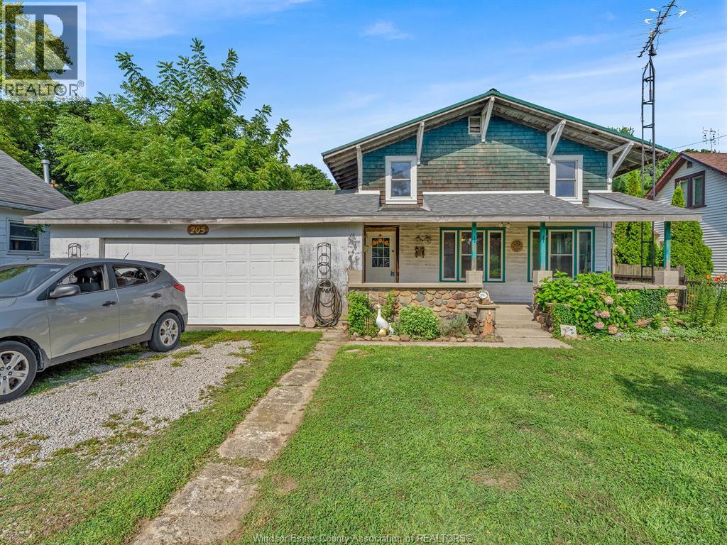 205 Dunn, Colchester, ON N0R 1G0