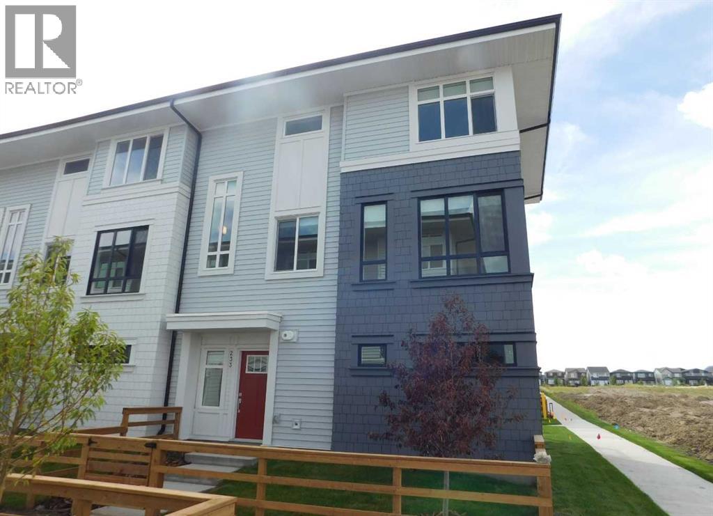 857 Belmont Drive Sw Unit 233, Calgary, AB T2X 4P2