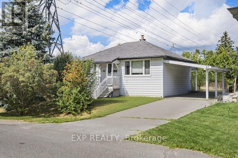 63 Withrow Ave, Ottawa, ON K2G 2H9