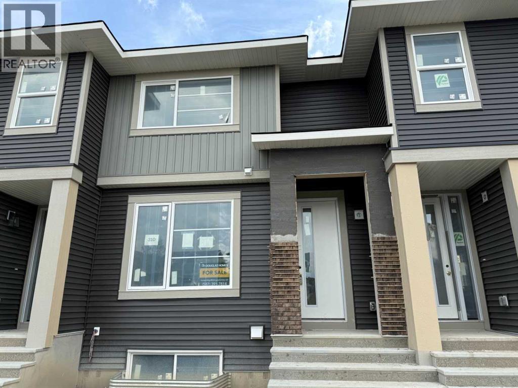 310 Sundown Rd, Cochrane, AB T4C 3H2
