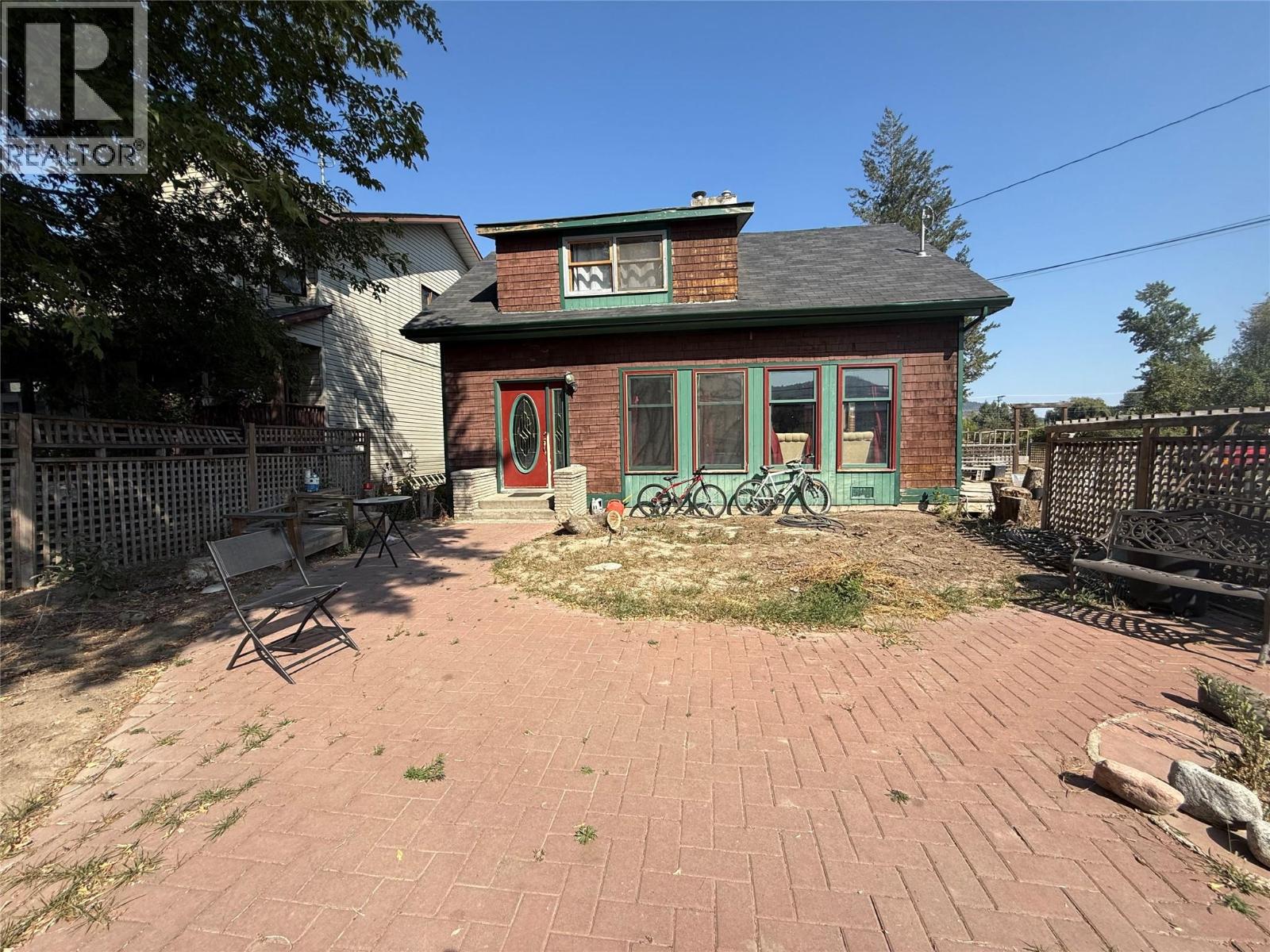 1325 Quilchena Ave, Merritt, BC V1K 1B8