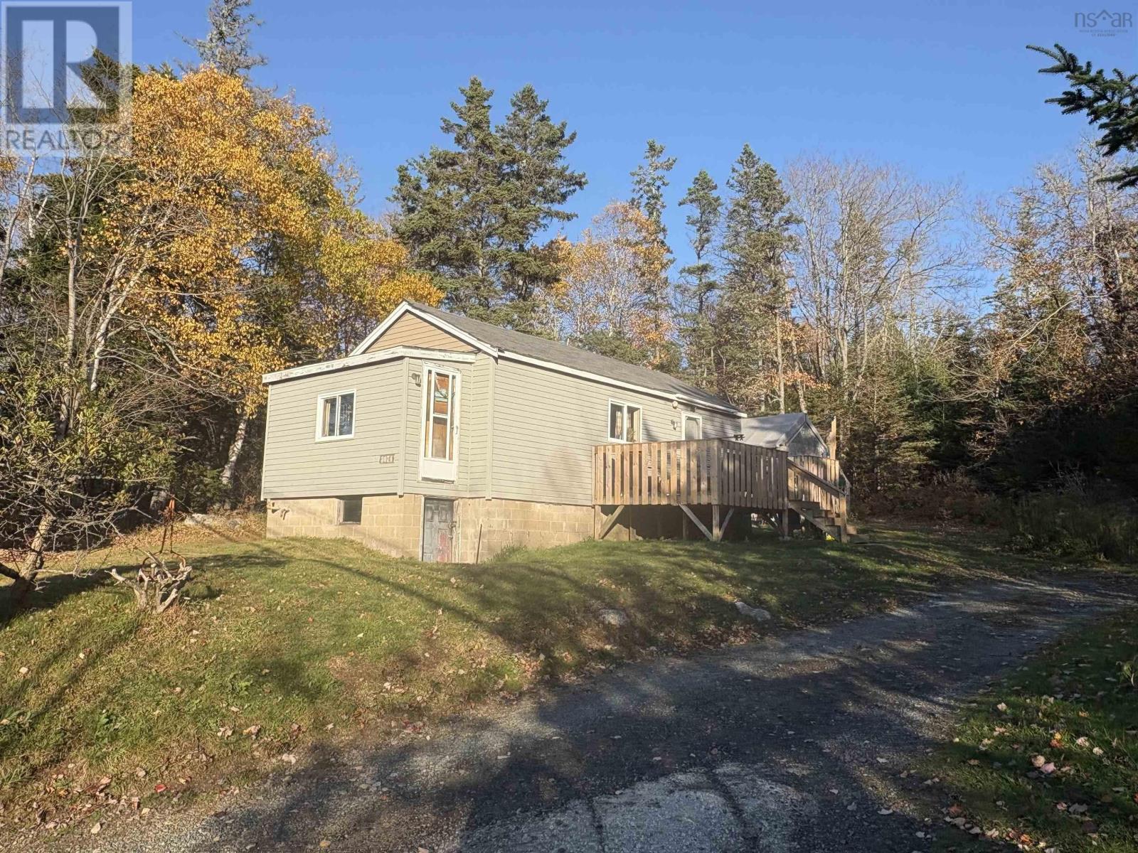 3074 Prospect Rd, Whites Lake, NS B3T 1W2