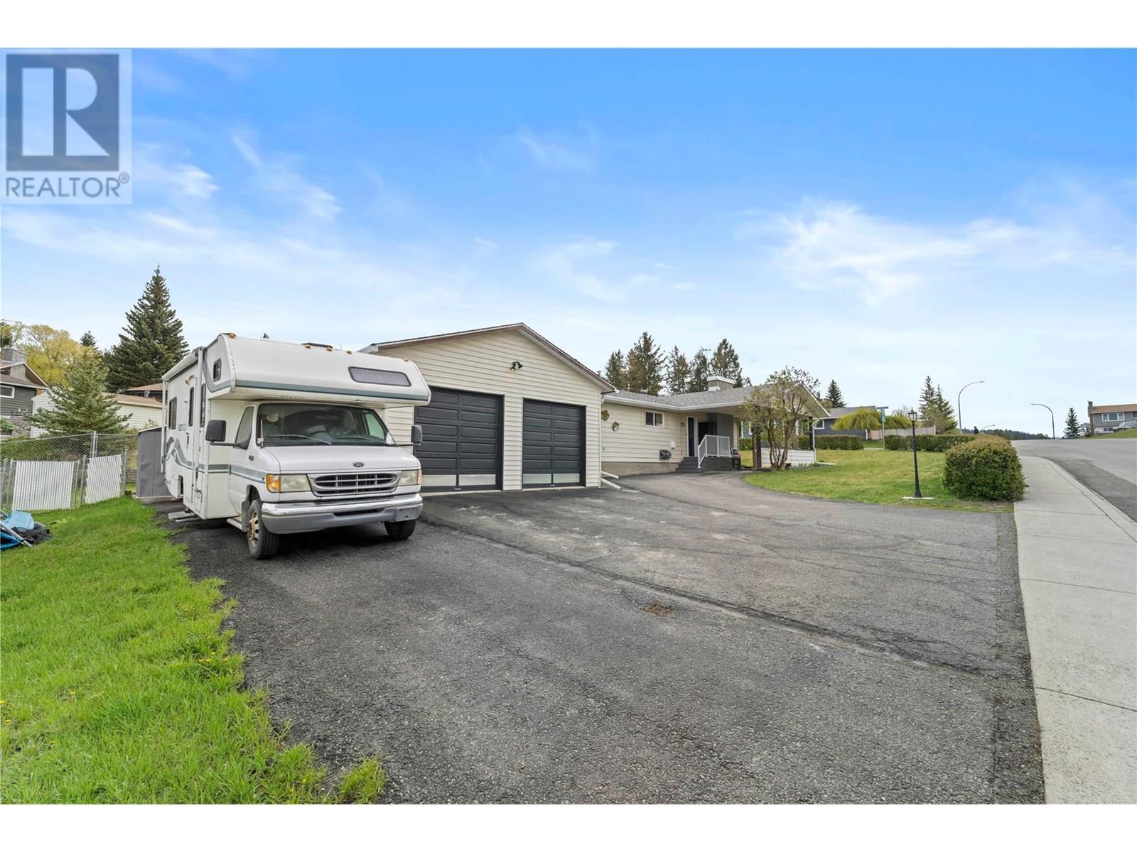 175 Ponderosa Ave, Logan Lake, BC V0K 1W0