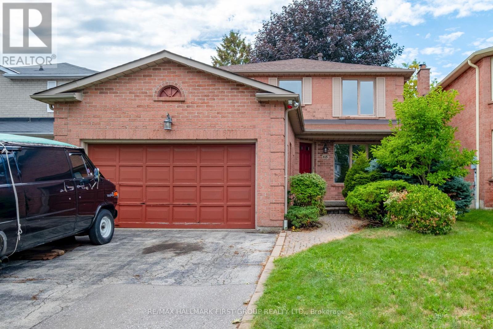 68 Pearce Dr, Ajax, ON L1T 2P8
