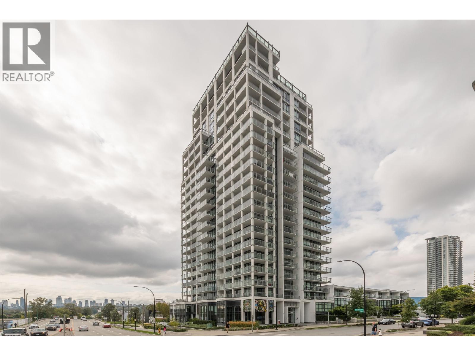 4488 Juneau Street Unit 701, Coquitlam, BC V5C 0M4