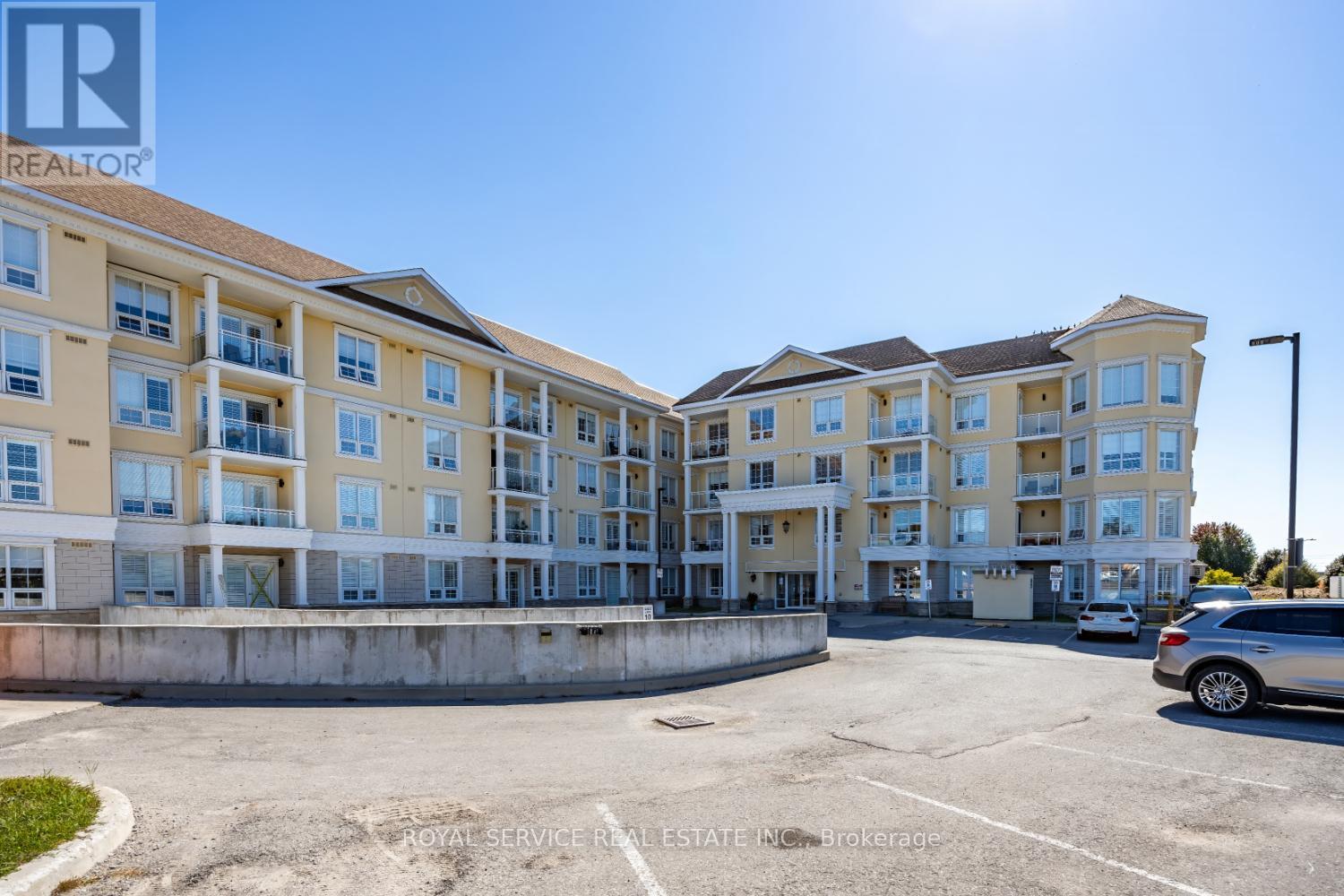21 Brookhouse Dr, Clarington, ON L1B 0V4